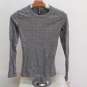 Smartwool Merino 250 Base Layer Shirt Womens Small Long Sleeve top S Gray Chevro